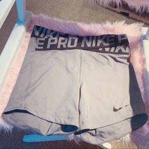 NIKE SPANDEX